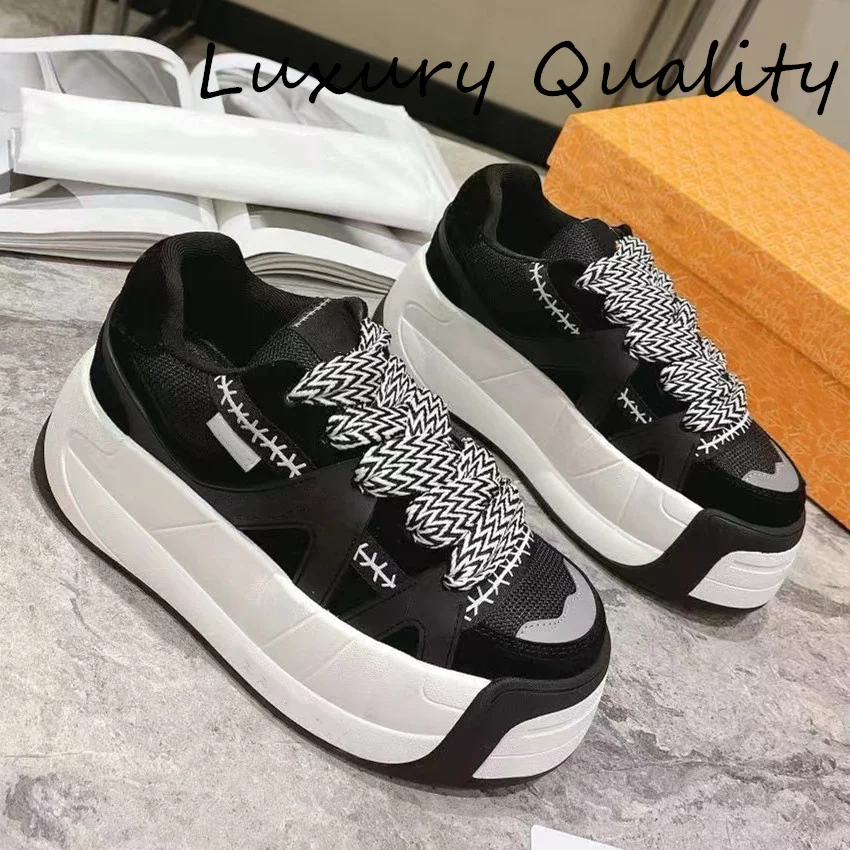 2024 Women's Casual Shoes Mixed Color High Quality Platform Comfortable Sneakers Patchwork Lace Up Daddy Shoes 2024