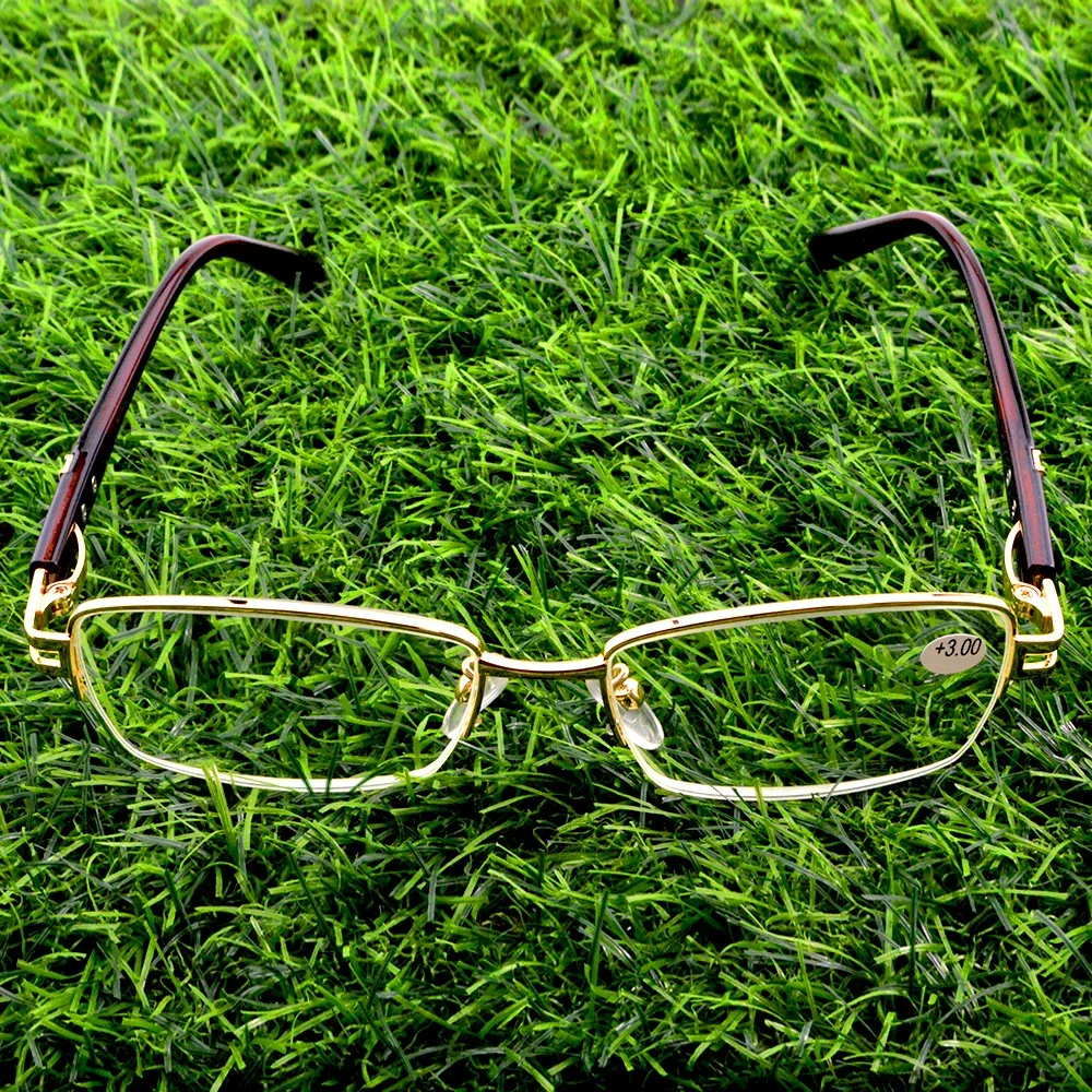 Titanium Alloy TR90 Temple Business Portable Aspherical Anti Fatigue Multilayer Coating Business Men Reading Glasses +0.75 To +4