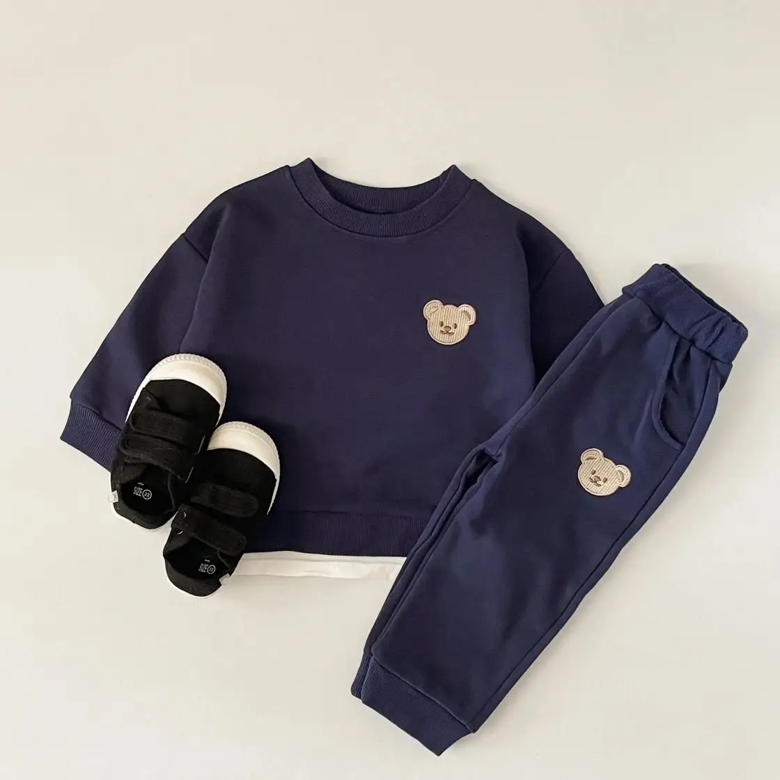 Hot sell Toddler Baby Boys Fall Clothes Sets Fashion Baby Girl Clothing Set Kids Sports Bear Sweatshirt Pants 2Pcs Suits Outfits