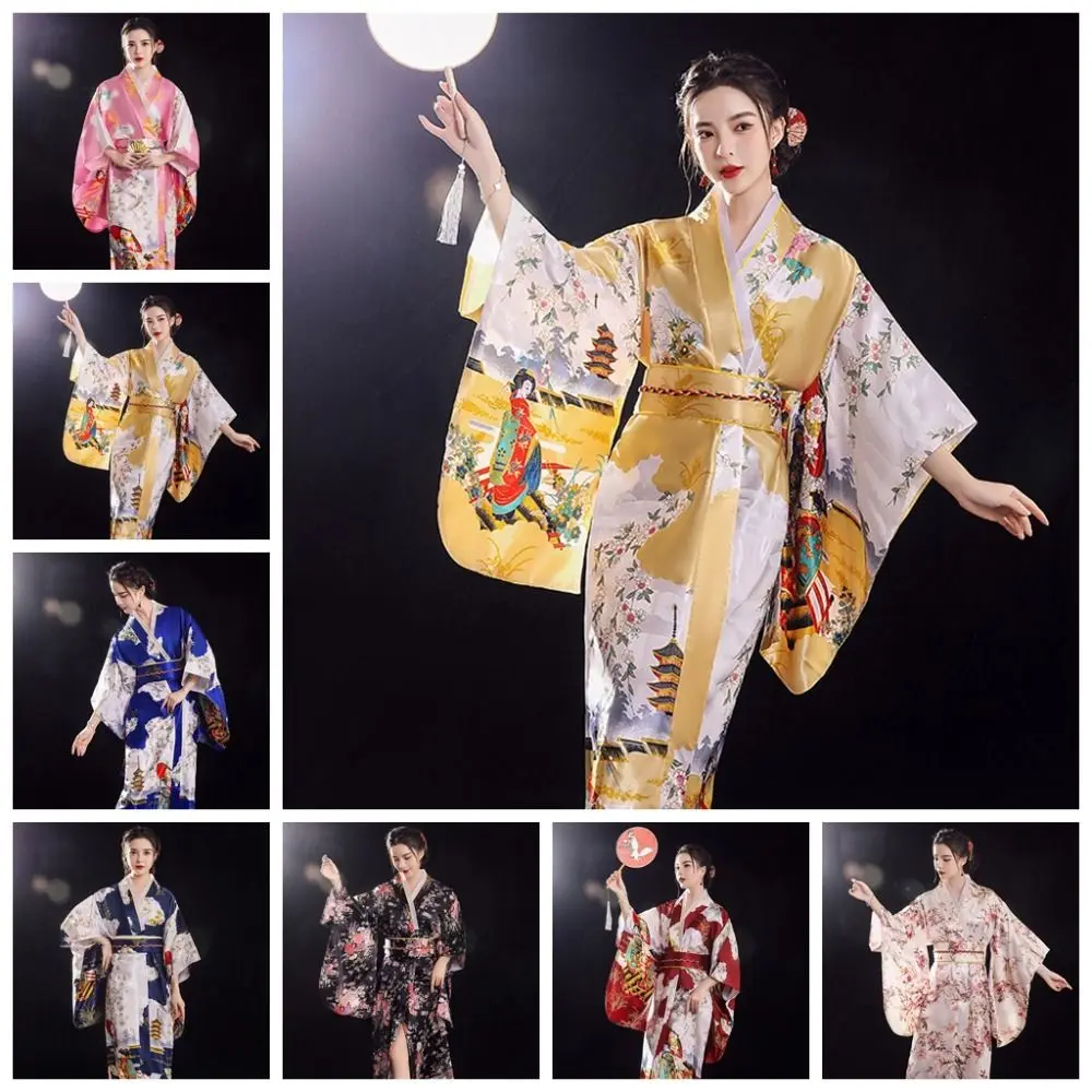 

Косплей Костюм Традиционное японское кимоно в японском стиле с цветочным принтом Сакура Девушка-кимоно Платье Азиатская элегантность