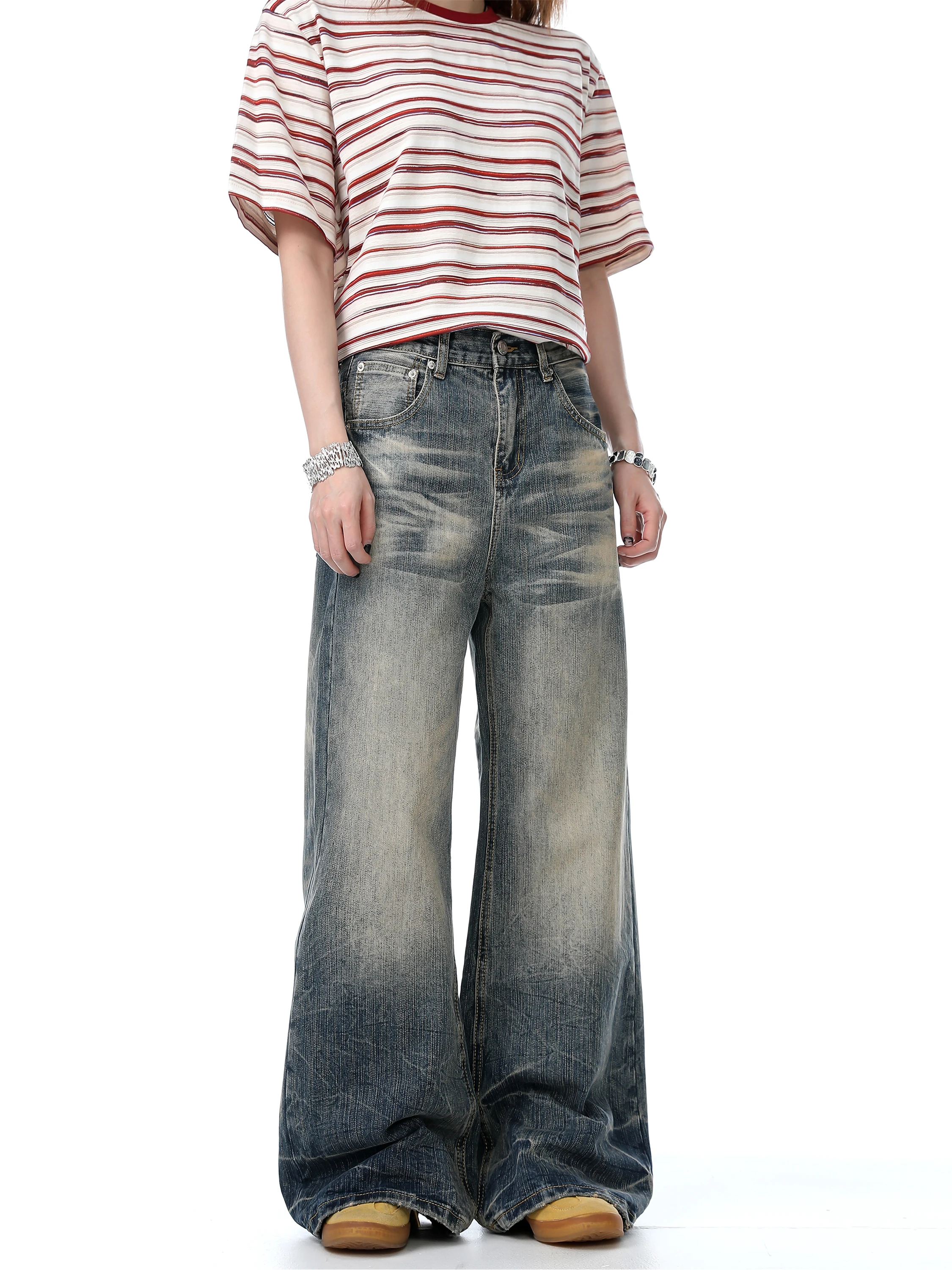 

Ретро-джинсы американского стиля с прямым кроем и легким клешем, унисекс, свободные, стройнящие, со средней посадкой, на молнии, из хлопка.