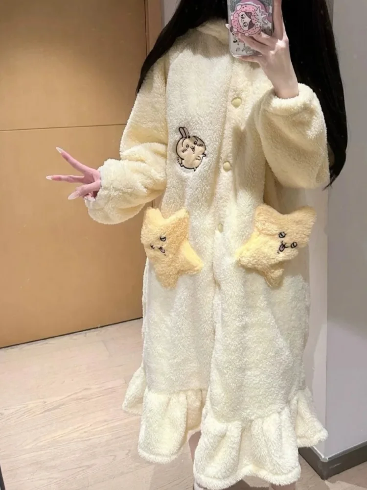 

Women's Kawaii Chiikawa Usagi Coral Velvet Pajamas Set Winter Thickened Casual Home Wear Cute Anime Cartoon Print Top Bottom