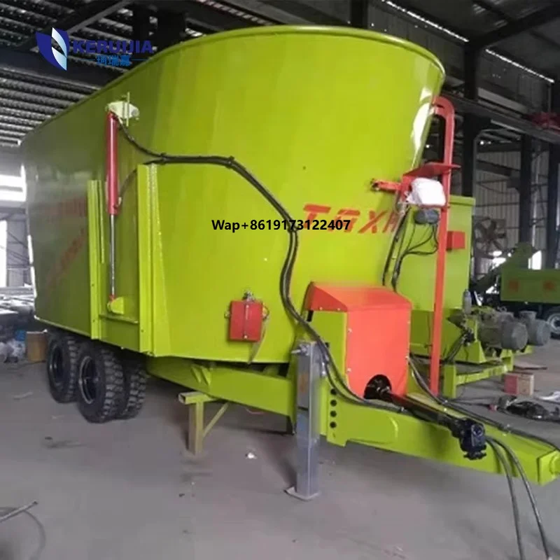 Hot Sale Tmr Feeder Mixer Selfpropelled Feed Mix Machine for Farm Poultry Feed Additives