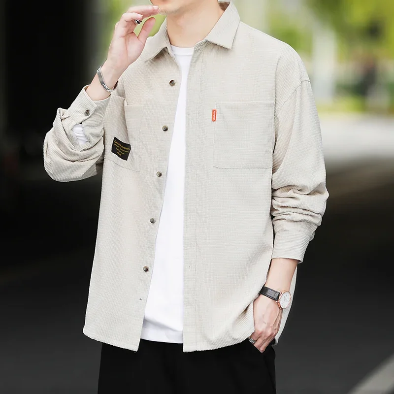 

2024 Edition Autumn Men's Corn Grid Solid Color Loose Trend Long Sleeved Pocket Loose Single Row Multi Button Shirt Tops ZL350