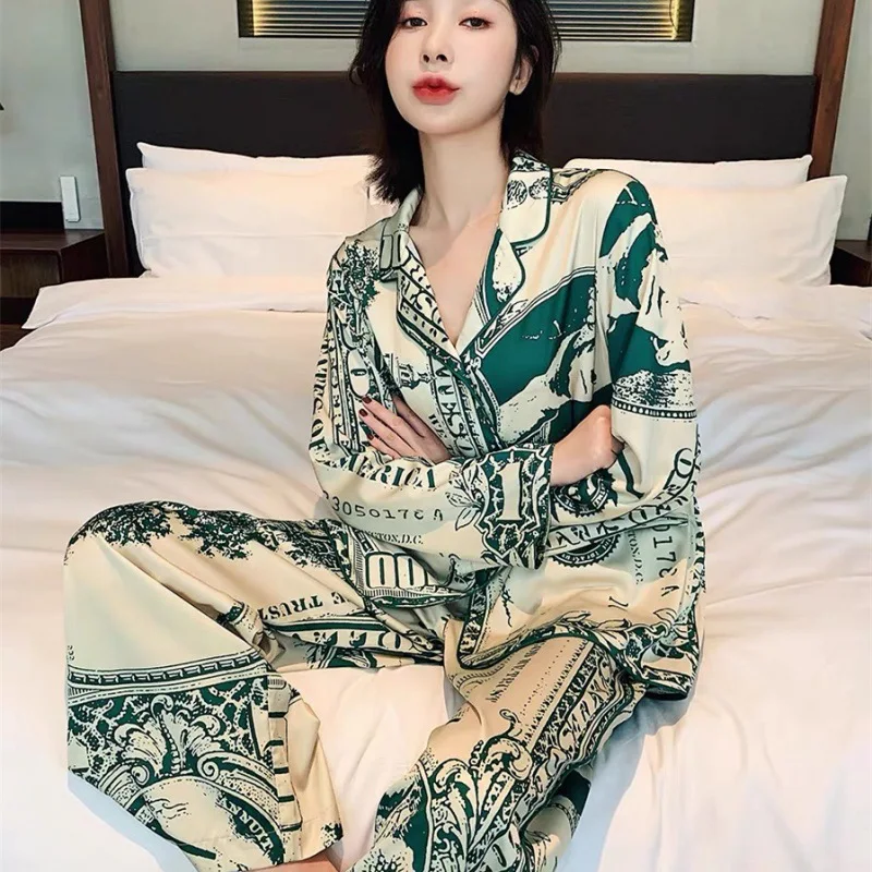 

Spring and Autumn's New Women's and Home Decoration Style Pajamas and Casual Wear Two-piece Pajamas for Female Models