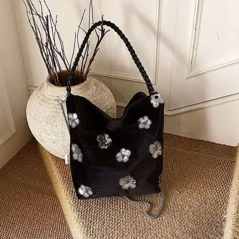

2026 New Arrival Vintage Luxury Sequined Flower Bucket Bag, Ladies Velvet Large Capacity Versatile Underarm & Single Shoulder Ba