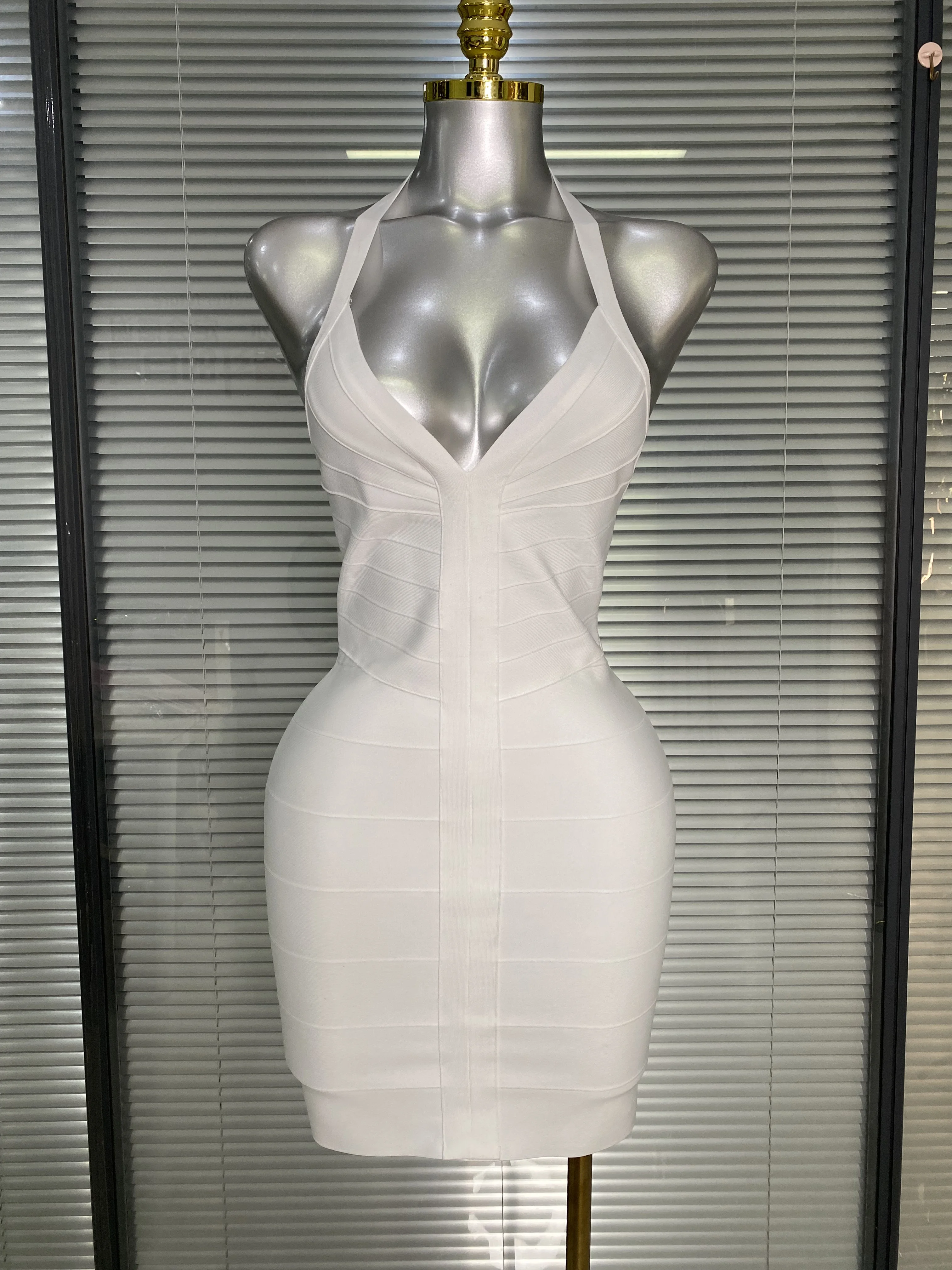 

Luxury Women Sexy Solid Color Stretchy Mini Bodycon Bandage Celebrity Birthday Dress Party Outfit Prom Gowns Vestidos