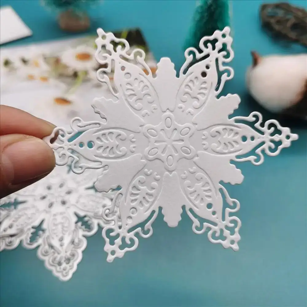 Christmas Snowflake Metal Cutting Dies Scrapbooking Embossing Decorative Crafts Greeting Card Knife Mold Punch Stencil Die Cut