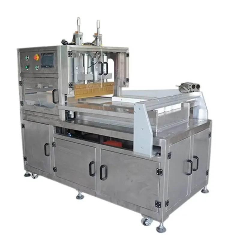 Automatic Rotating Ultrasonic Cake Cutting Machine for New Snack Food and Bread Slicer