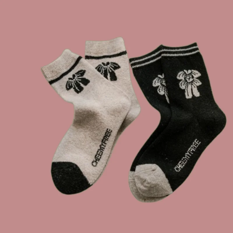 5/10 Pairs New Fashion Mid-tube Thick Warm Wool Socks Japanese Cute Ins Trendy All-match Pile Socks Retro Casual Socks