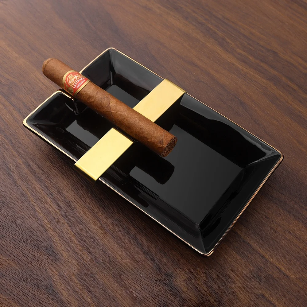 

Portable Ceramic Cigar Ashtray with Metal Stand Creative Personalized Office Living Room Cigar Cylinder Fashionable Gift