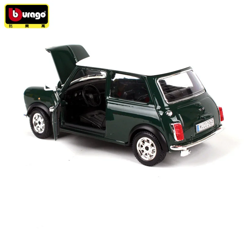 Bburago 1:24 1969 Mini Cooper Alloy Car Model Diecast Metal Toy Classic Car Vehicles Model Simulation Collection Childrens Gifts