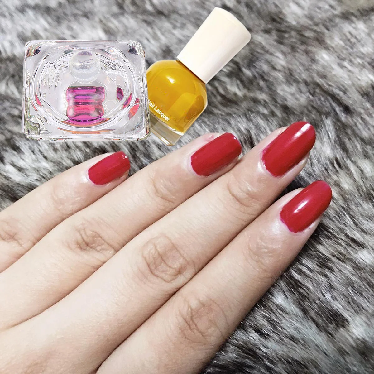 

2Pcs Nail Crystal Glass Cup Mini Acrylic Liquid Powder Dish Durable Clear Crystal Nail Art Bowl for Salon and DIY Use