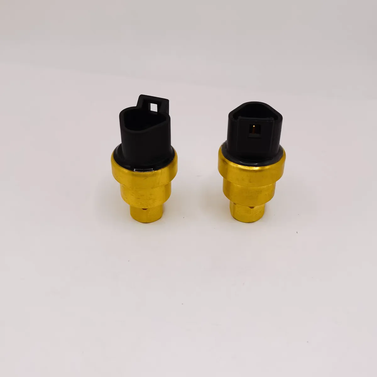 

Pressure Sensor 197-8393 161-1703 for C4.4 C7 C9 Excavator 324D 325D 329D 330C 336D Track Loader 973C 973D