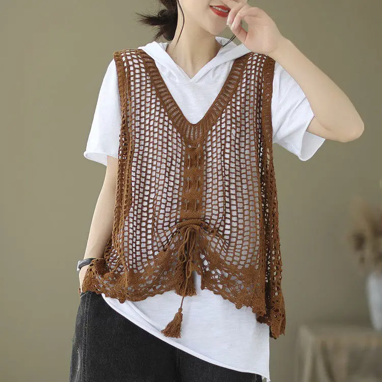 

2024 New Women Fashionable Sleeveless Hollow Out Crochet Jacquard Knitting Blouse Lady V-collar Vest Shirt Blusas Tops L67