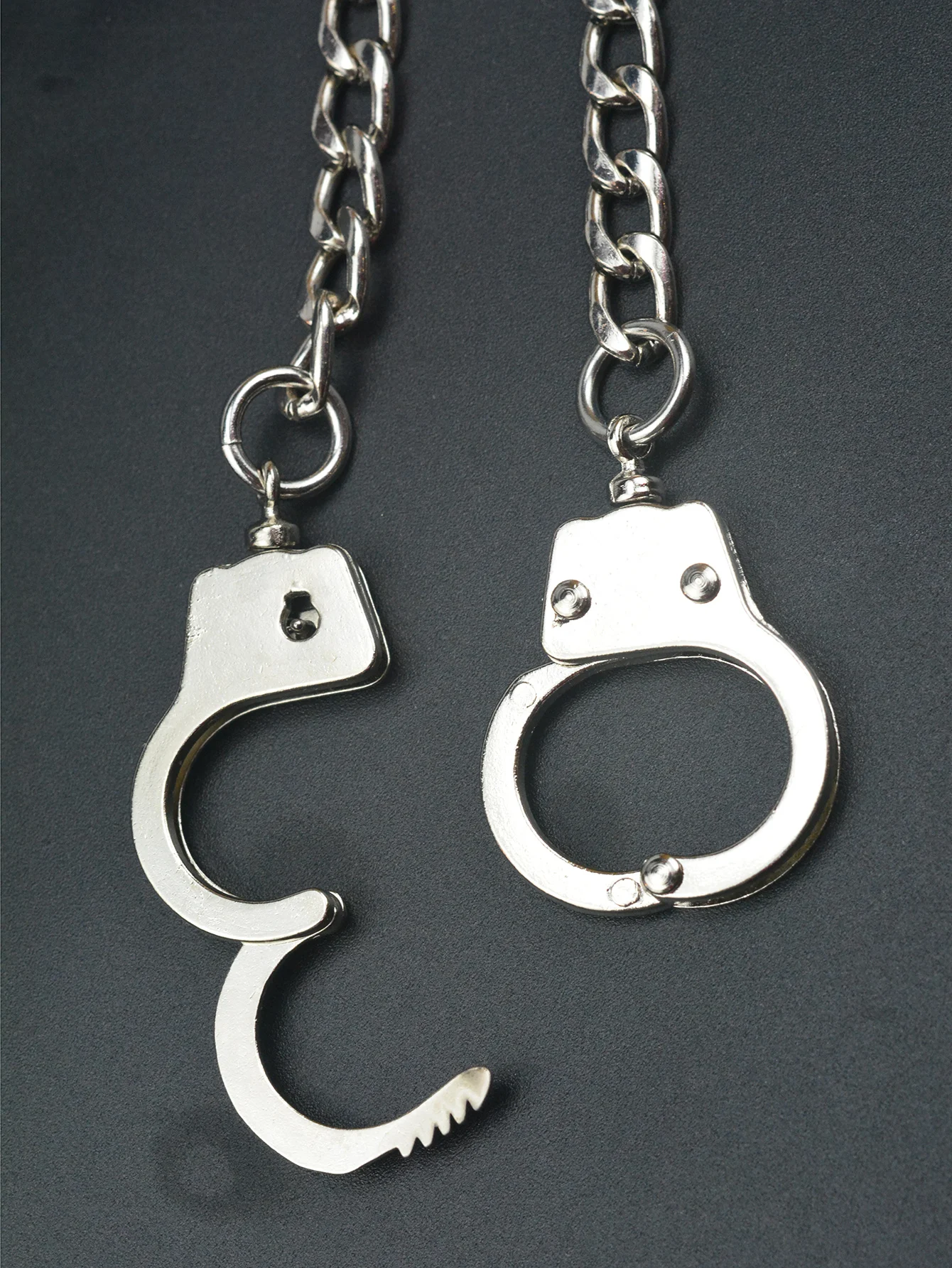 21 pollici lunghi canna di fucile hip pop pantaloni camionista motociclista vita 8 mm piatto NK catena doppio polsino per pollice manette portachiavi