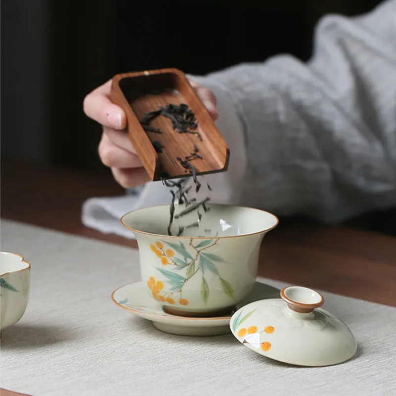 Chinese Handmade Ceramic Gaiwan Exquisite Hand-painted Loquat Porcelain Tea Tureen Teacup Household Tea Bowl Travel Teaware