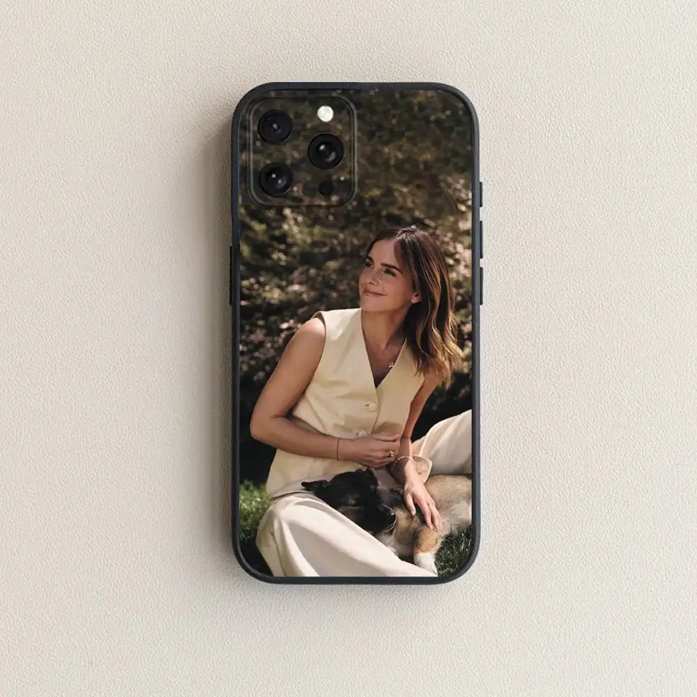 حافظة هاتف A-مثلة Emma W-Watson لهاتف iPhone 17,16,15,14,13,12,11 Plus,Pro Max,XS,X,XR,SE,Mini,8,7,غطاء أسود من السيليكون الناعم