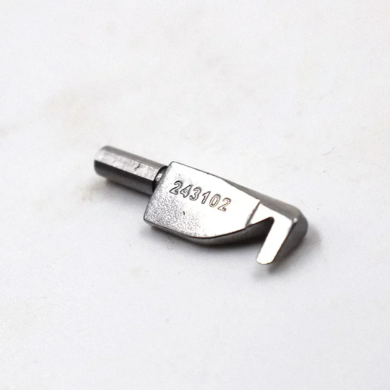 a 243102 Looper Upper Replacement Silver Steel for Xinlong Portable Sewing Machines NP-7 and NP-7A Sewing Machines, Industrial