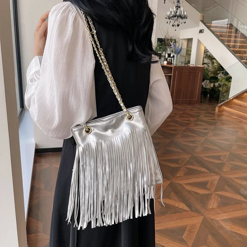 Fashion Tassel Shoulder Bag For Women 2024 New Solid Color Pu Leather Silver Underarm Purse Handbag Female Bucket Crossbody Bag