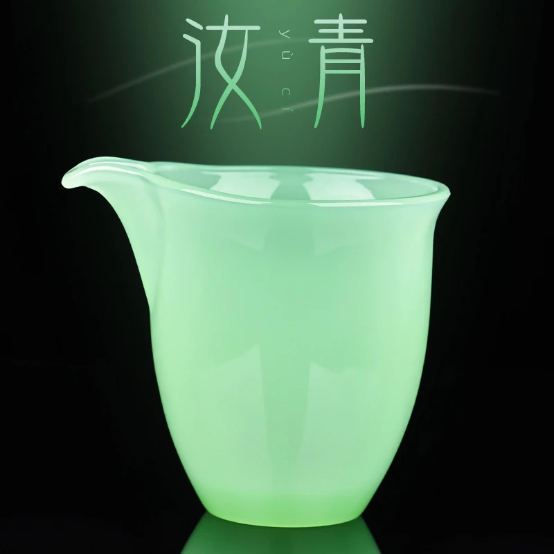 

Ru Qingyu Porcelain Fair Cup Tea Dispenser Tea Sea Tea Pouring Device Glass Imitation Jade Kung Fu Tea Ceremony Accessories