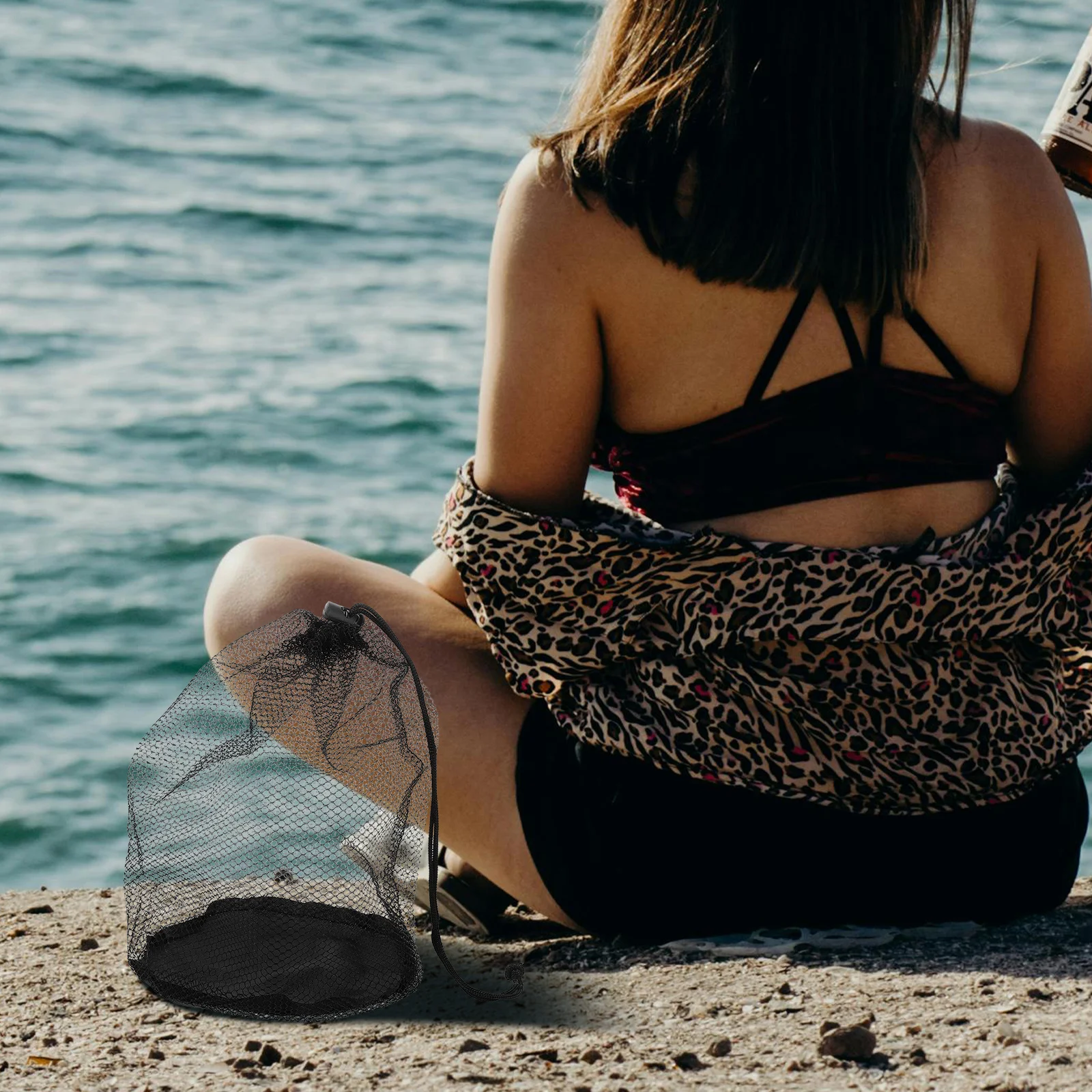 حقيبة أدوات الزينة للسفر ذات سعة كبيرة، حقيبة شاطئ رملية محمولة، منظم شبكي قابل للطي، حقيبة تخزين المكياج للنساء