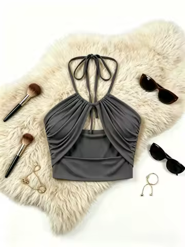 Top Corto Tipo Camisola para Mujer, Color Gris Liso, con Cuello Halter, Recortes y Fruncido, Sin Mangas, con Lazo en la Espalda, Ajuste Ceñido, para Uso Diario y Estilo Urbano