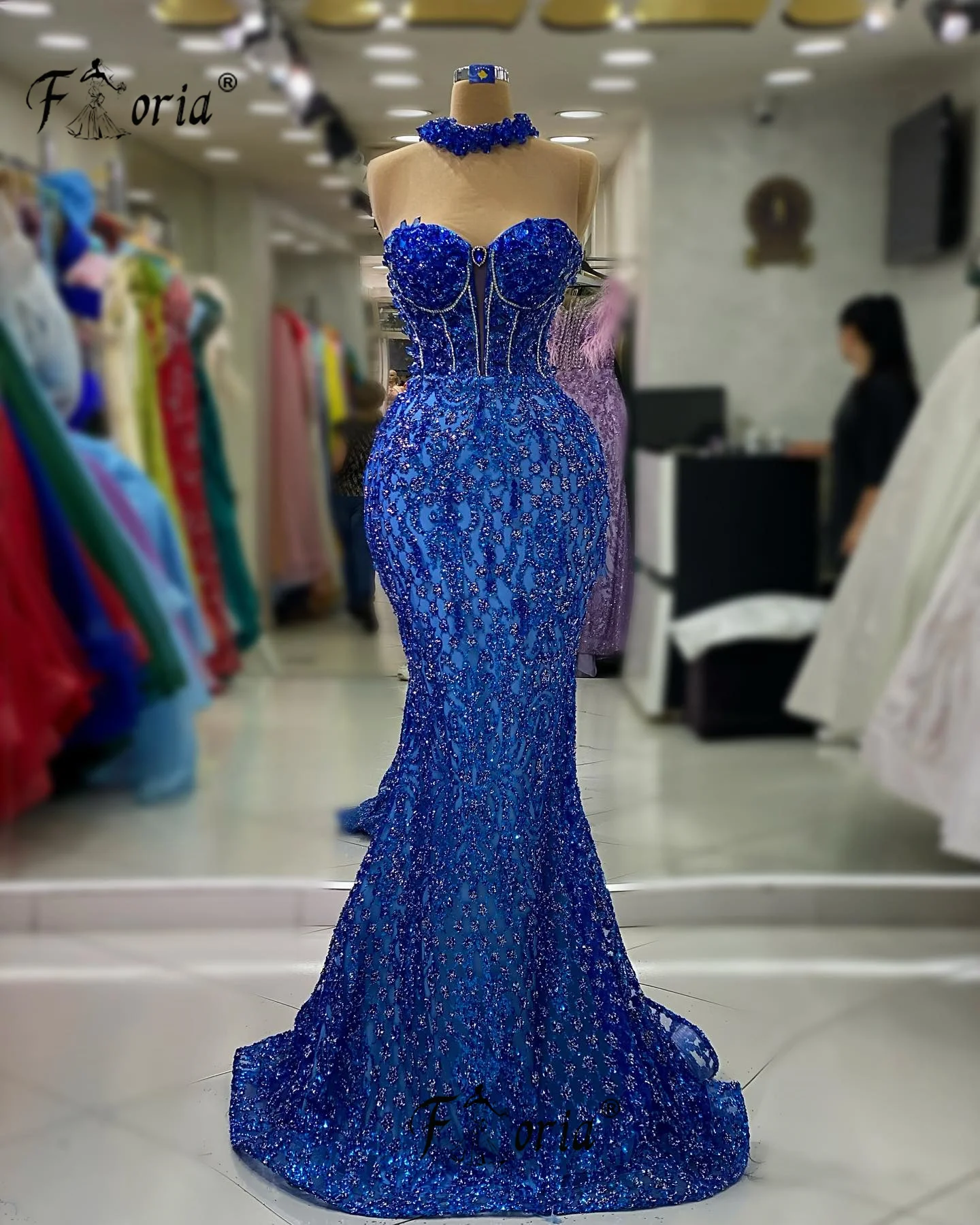 Elegant Full Beadings Royal Blue Mermaid Evening Dress Dubai Sweetheart Sleeveless Wedding Gowns Prom Dress Robe Soiree Formal