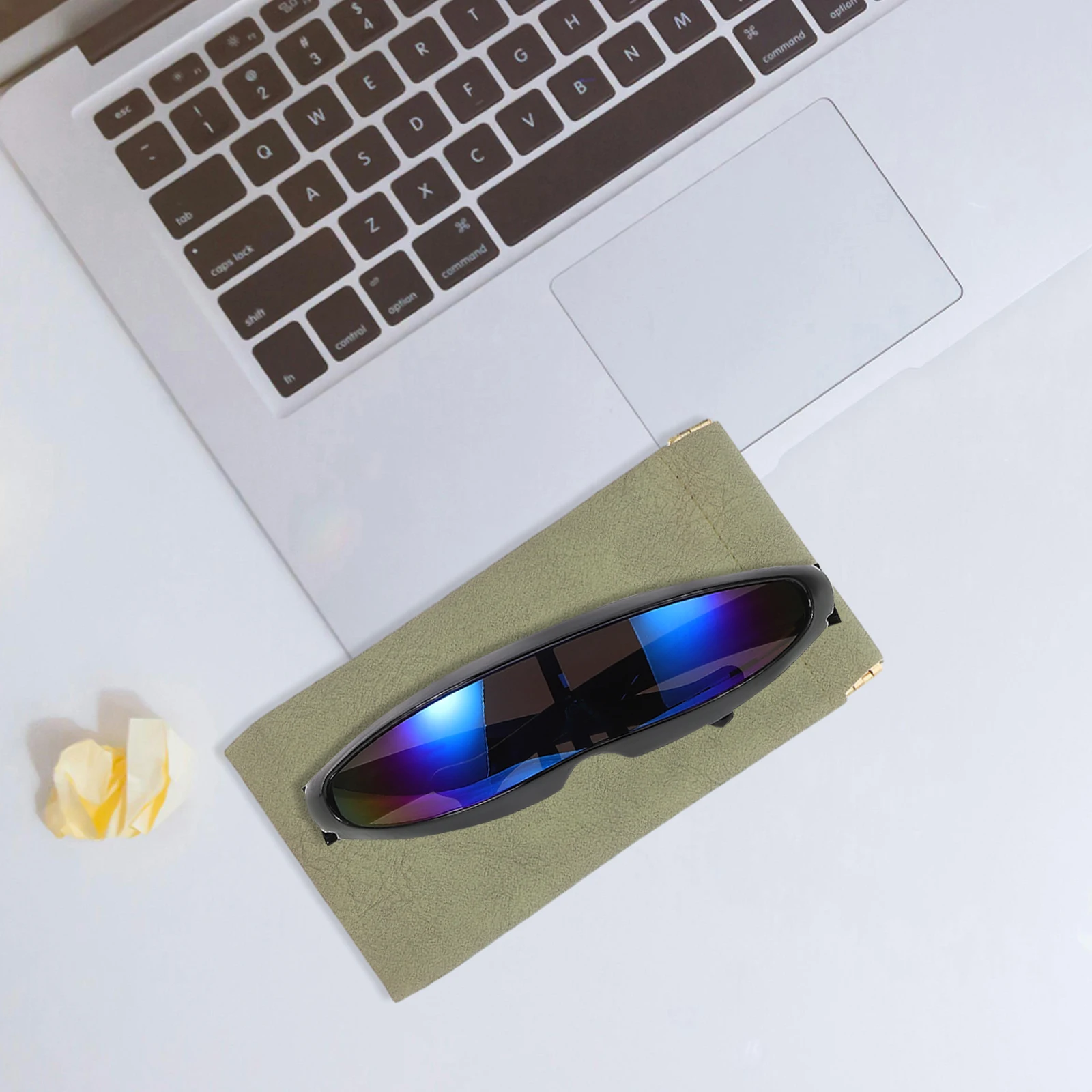 

4 Pcs Glasses Storage Bag Sleeve Pouch Eyeglass Sunglasses Squeeze Top Case Soft Eyeglasses Artificial Travel