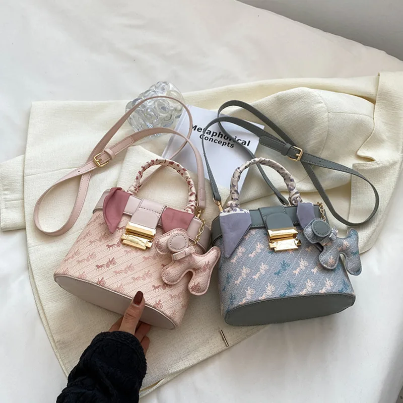 

Korean Kawaii Printing Bucket Bag with Pony Pendant Female Luxury Designer Temperament Silk Strap Handbags Fashion Shoulder Bag