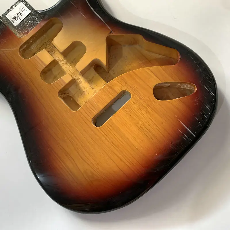 DB735  Sunburst Color ST Guitar Body in Solid Basswood SSH Pickups DIY Guitar Parts with Paints Problems