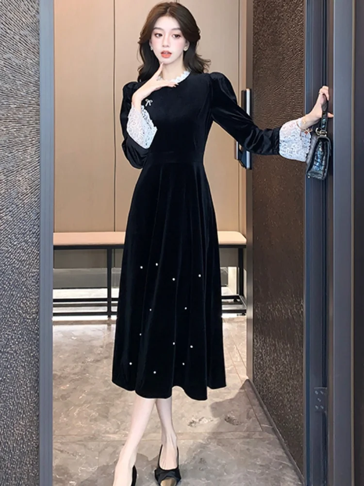 

Women 2025 New Autumn Spring Elegant Vintage Velvet Midi Dress Long Sleeve Chic Female Fashion Robe