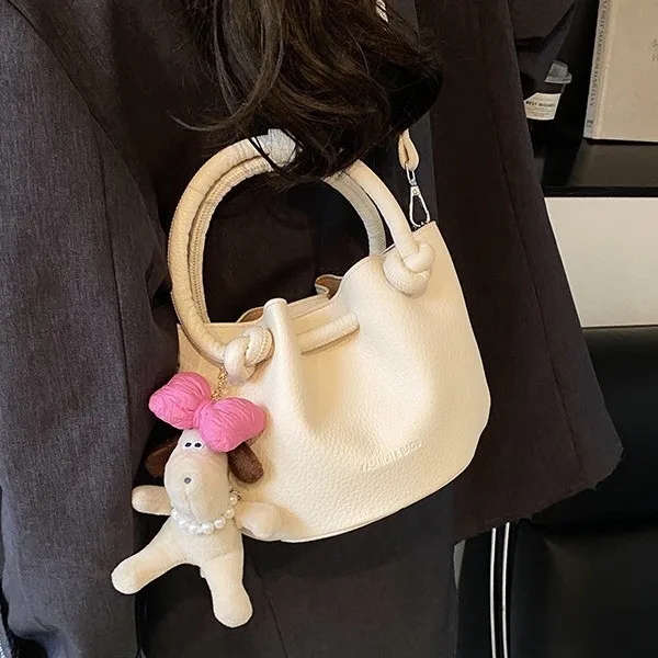 

2025 new texture all commuter advanced sense hand crossbody bag