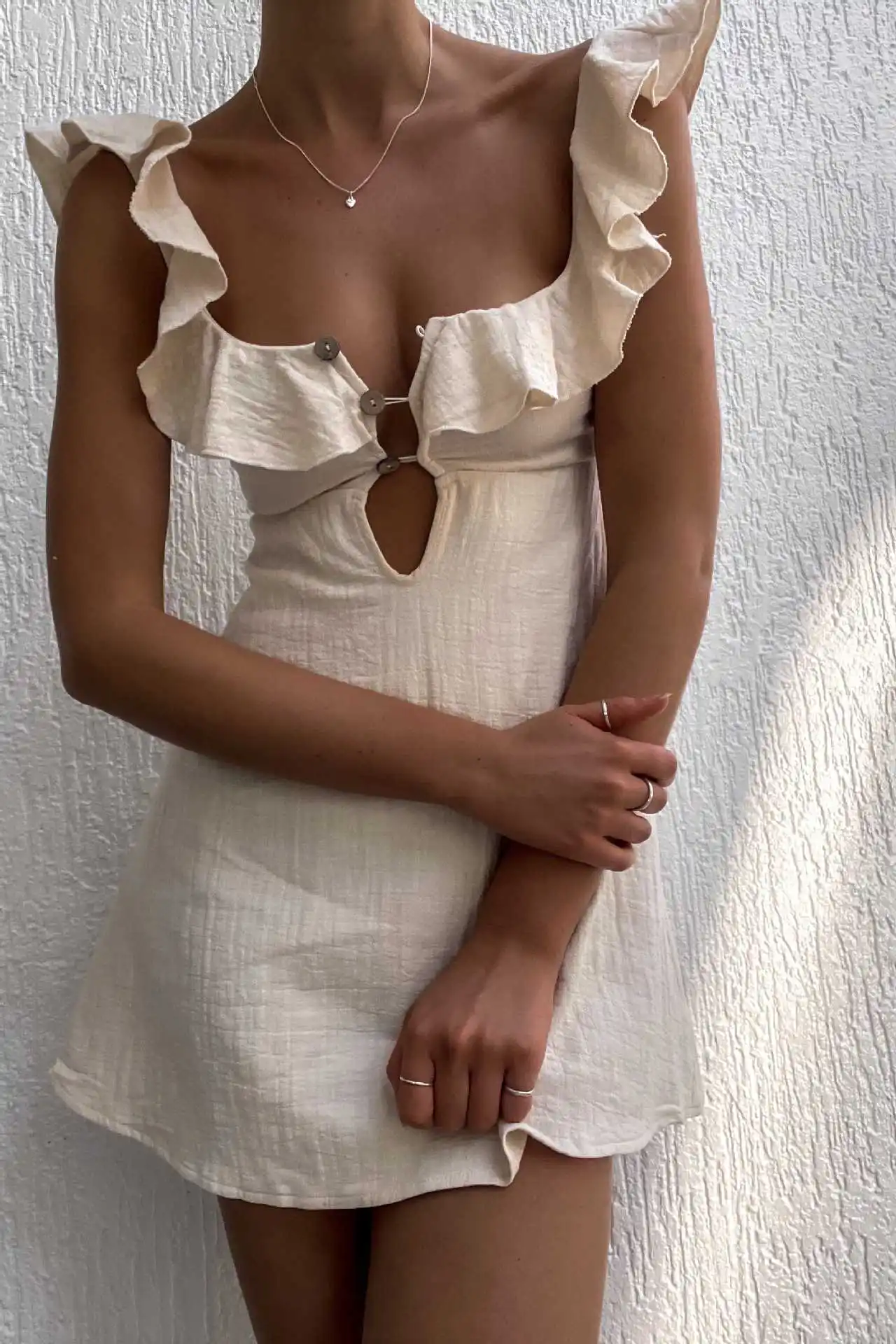

Holiday Retro Mini Beach Dress for Women Summer 2024 New Fashion Sexy Ruffled Strap Dress Women Hollow Out Short Dress Vestidos