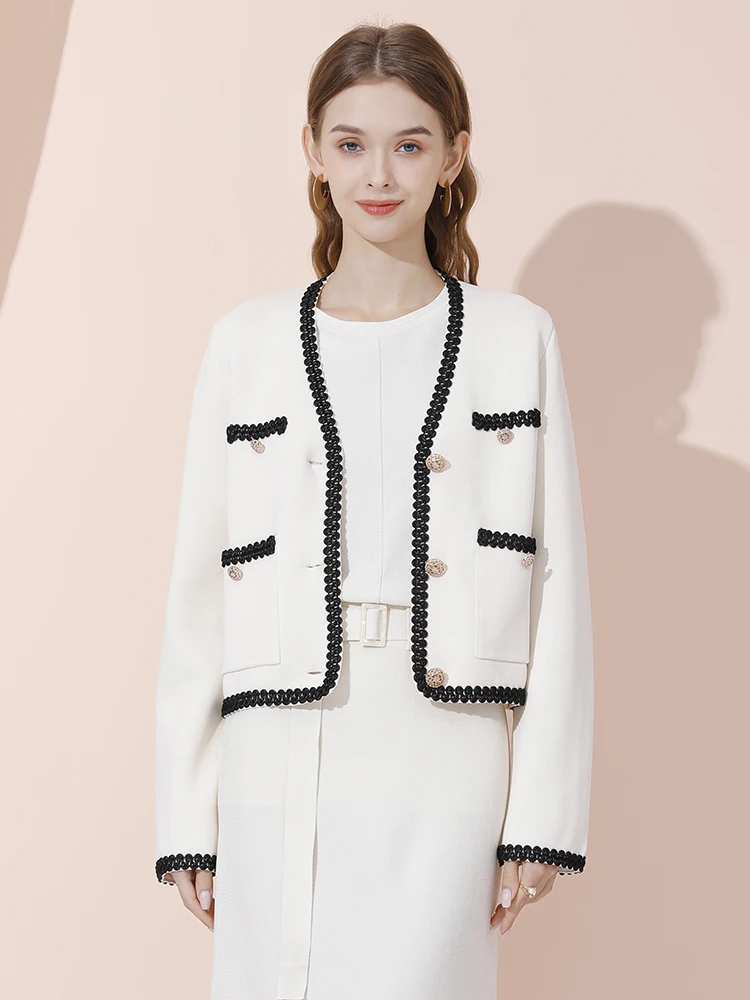 

Ele White awl Lapel Outerwear for Women Autumn 2024 Faionable Versatile Top Quali Polyester Long Sve V-Ne Butt...