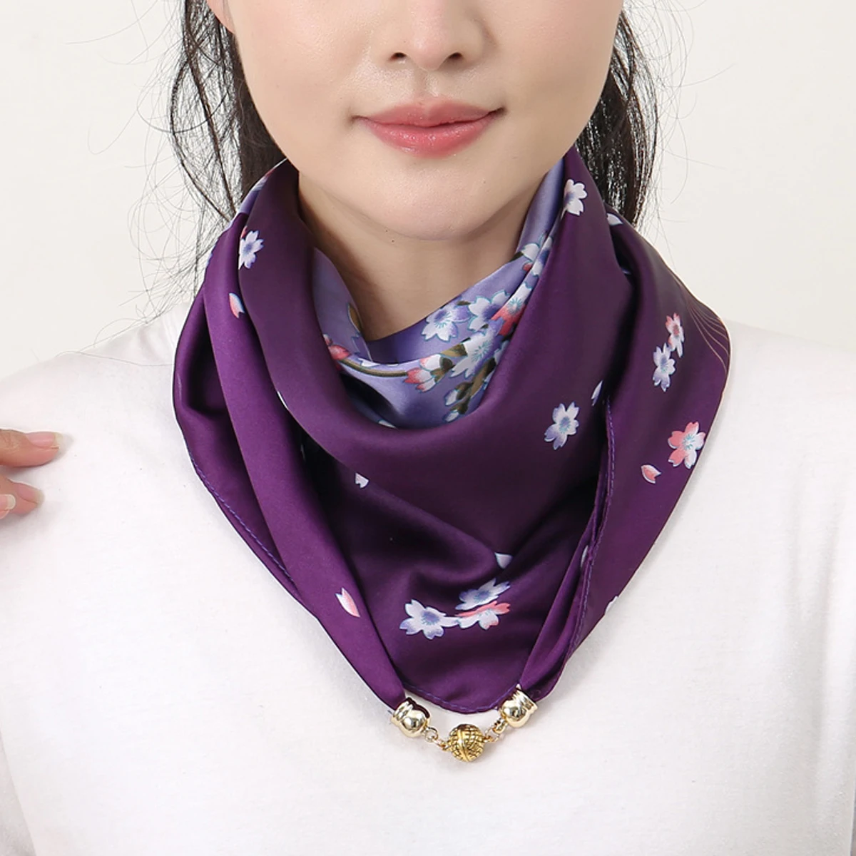 Square Silk Scarf, Small Golden Ball, Magnetic Buckle, High-end Scarf, Triangle Scarf, New Style