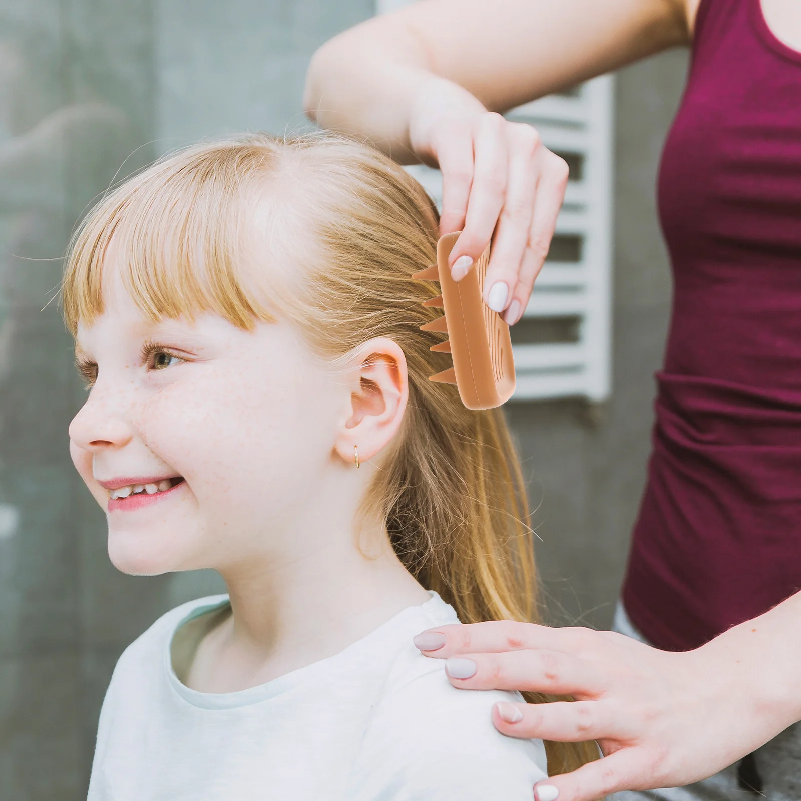 

Scalp Massager Silicone Shampoo Brush Hair Scrubber Exfoliator Deep Clean Lightweight Shower Hair Brush Scalp Massager