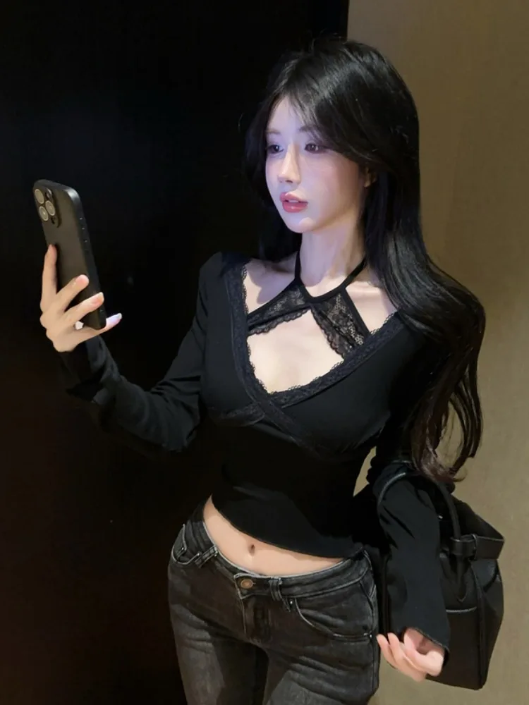 Pure Desire Sexy Sweet Spicy Girl Lace Patchwork Cross V-neck Hanging Neck Long Sleeve Base Shirt Women Slim Short Top Spring