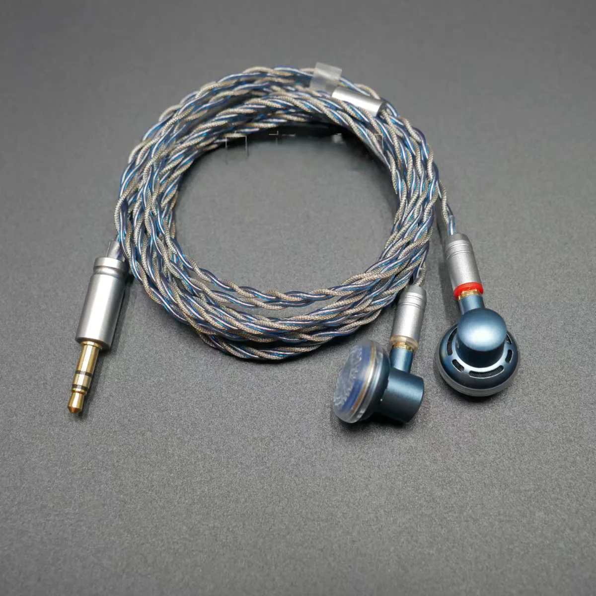 Neuer 300Ω HiFi-Ohrhörer mit hoher Impedanz, austauschbares MMCX-Kabel, 3,5 mm/4,4 mm symmetrischer Metallstecker – Detail 8