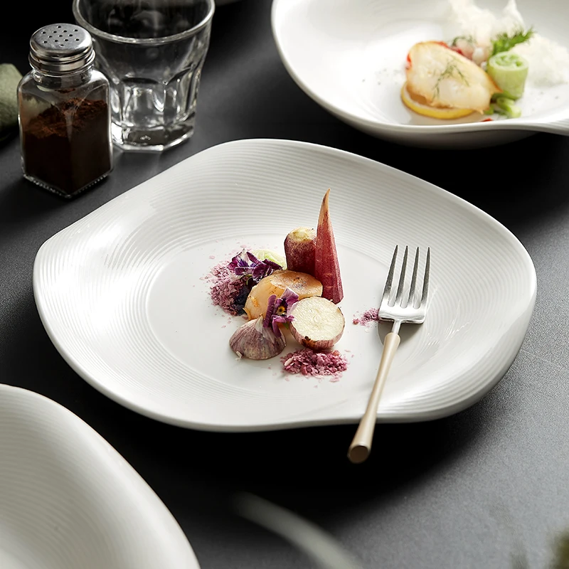 

High-End Cerc Western Steak Dinner Plate Hotel Sle Deep Soup Bowl Adult Use Nordic Sle Irregular ape Handmade Piece