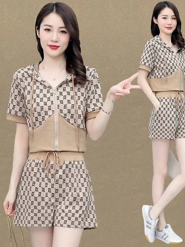 

Slimming Fashionable Summer Thin Wide Leg Short Sleeve Two Piece Set for plus Size Women Comfortable High Waist Shorts Outfit