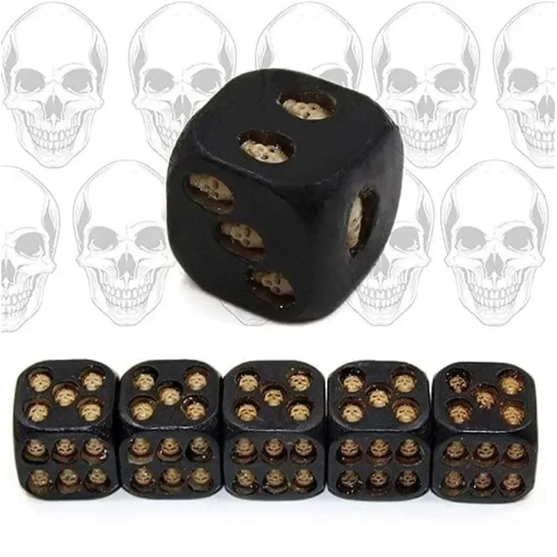 5Pcs Black Six-Sided Skull Dice Game New and Unique Leisure Toys Creative Halloween Festival Party Funny Carnival Bar Wine Set