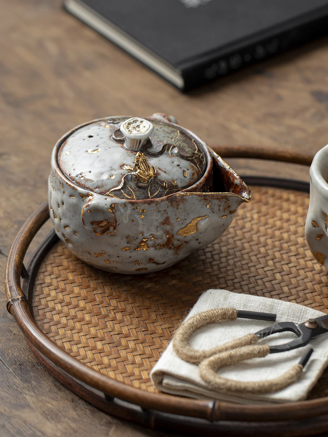 

Gao Yue Handmade Old Ro Clay Hojicha Tea Pot Gourd aped Handheld Teapot Owner Cup Retro Home Use Tea Brewing Pot