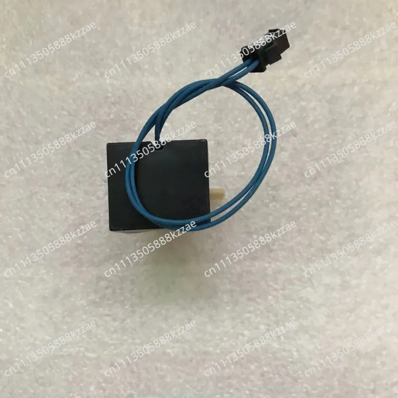 For  TAKASAGO high sand micro DC three-way solenoid valve WTB-3R-N3FH-5 12VDC 250KPa