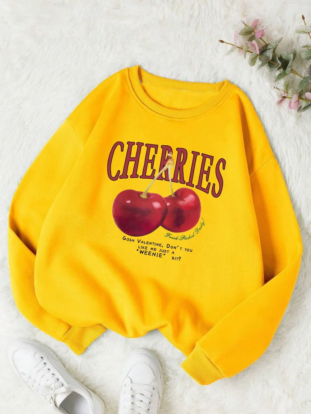 Fashion Women's Sweatshirts Bright Red Cherry Print Pullover Crew Neck Soft Breathable Hoodie Autumn Women Streetwear Graphic