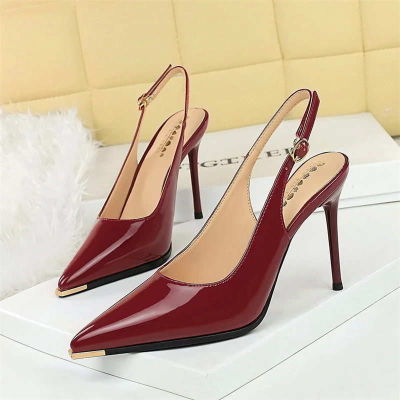 

Summer New European Women's Shoes, Patent Leather Pointed Empty Shoes, Stiletto Strap Banquet Party High Heels High Heels 9.5CM