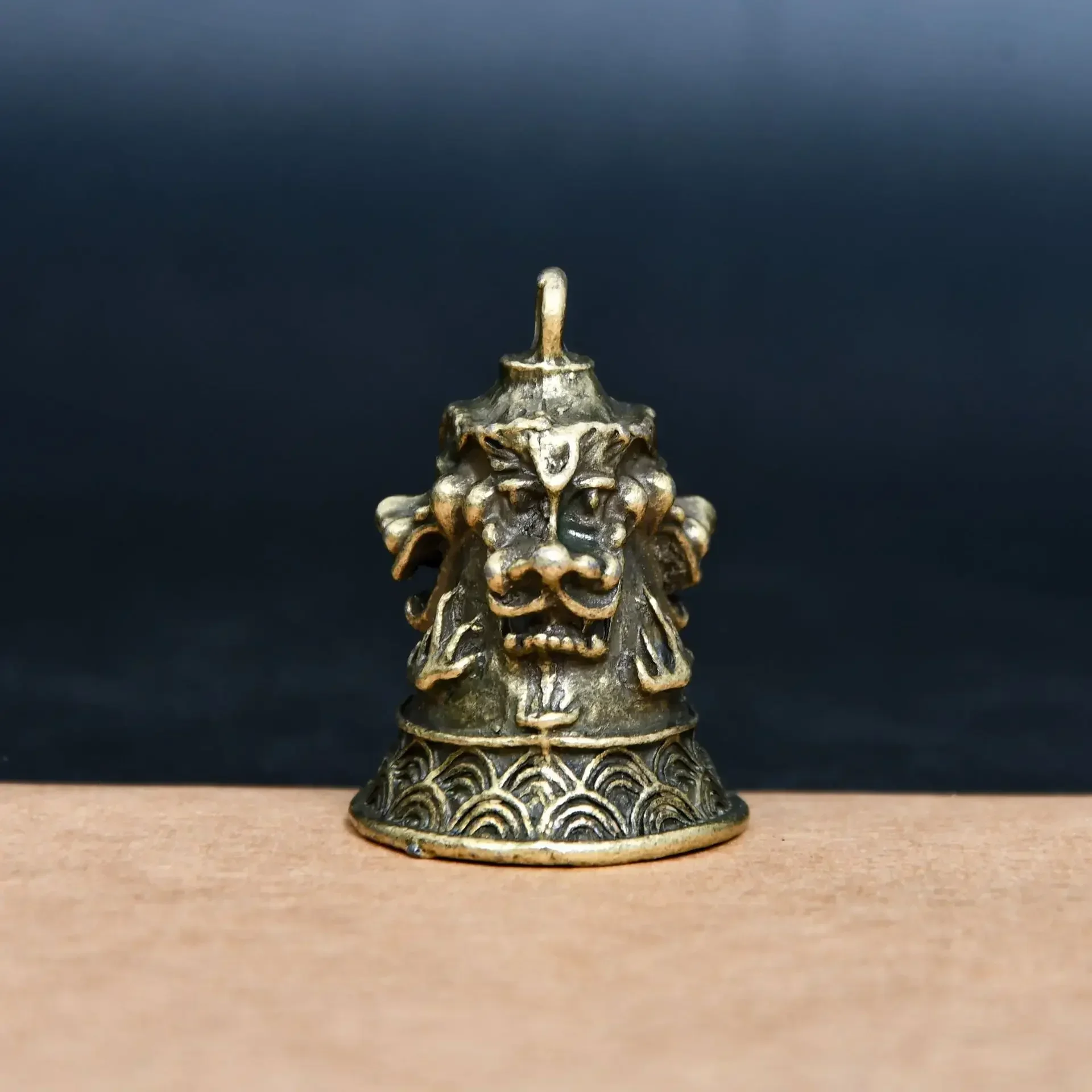 홈 데코 럭키 황동 수공예 드롭 벨 키 자동차, 창의적인 가정용 펜던트 도구, 3x6cm, 1pc