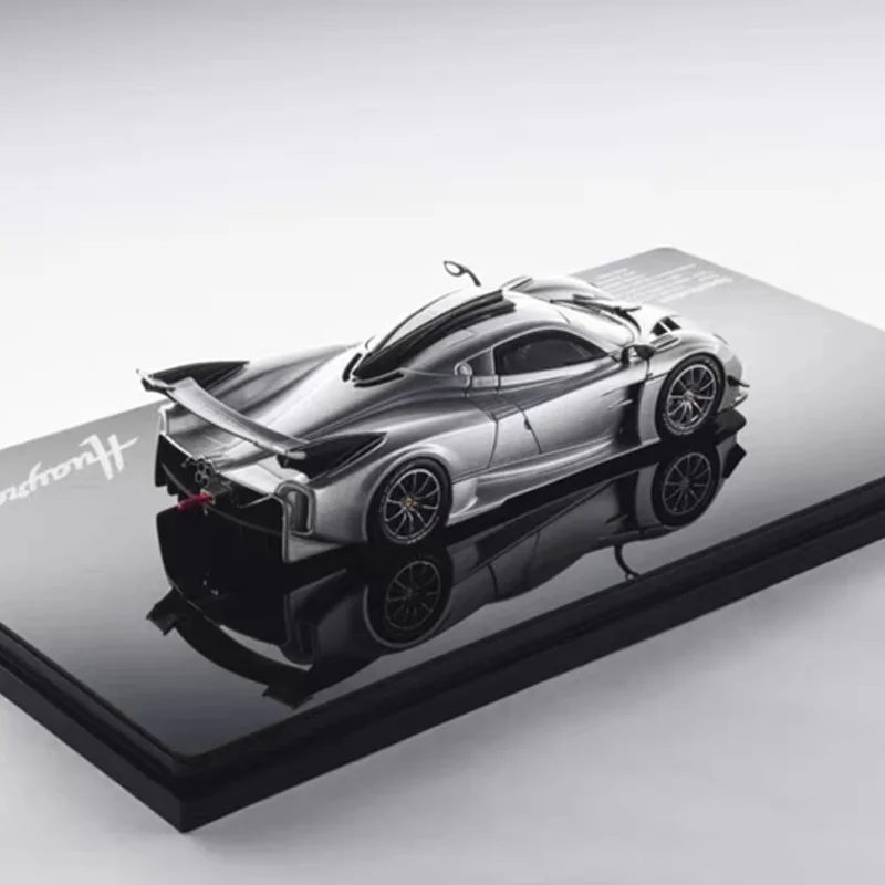 جديد في المخزون Lcd 1:43 Pagani Huayra R سبيكة مصغرة Diecas نموذج Apa Xpo 2025 انفصال نموذج سيارة لعب الاطفال هدية مزخرفة #4