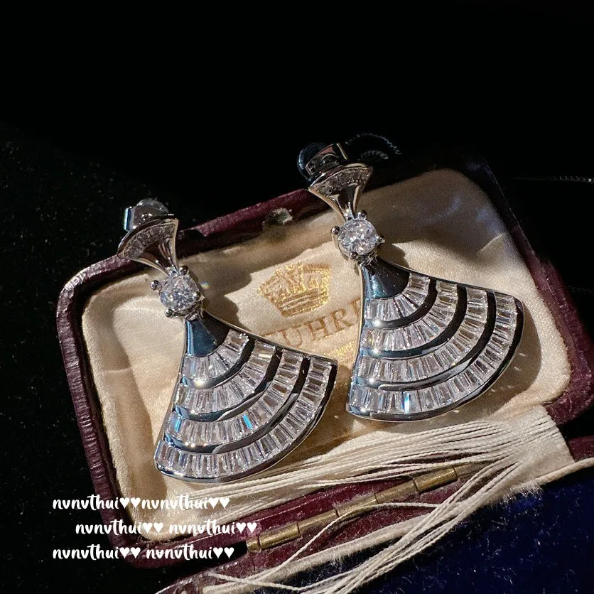 2023 Luxury Brand 925 Silver Skirt Shape Drop Earrings Necklace Micro Set AAAAA Zircon Stone Wedding Engagement Fine Jewelry