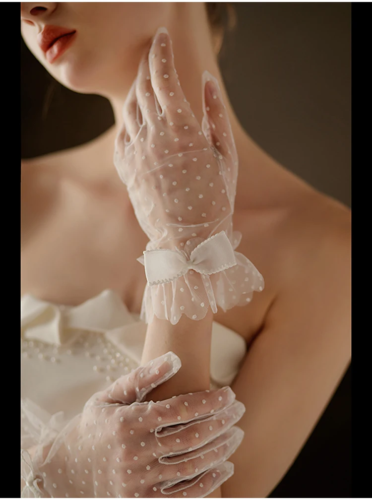 Elegant Tulle Wedding Bridal Gloves for Women Handmade Wrist Bow Dots White Prom Gloves for Bridesmaid Soft Tulle novios